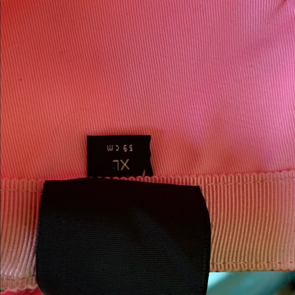 Gucci Strawberry Monogram hat XL - Picture 2 of 2